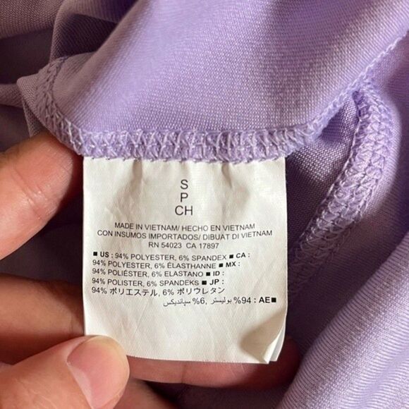 Old Navy Active Women's Purple Semi-Fitted Lightweight Pullover Hoodie Size S - Picture 5 of 6